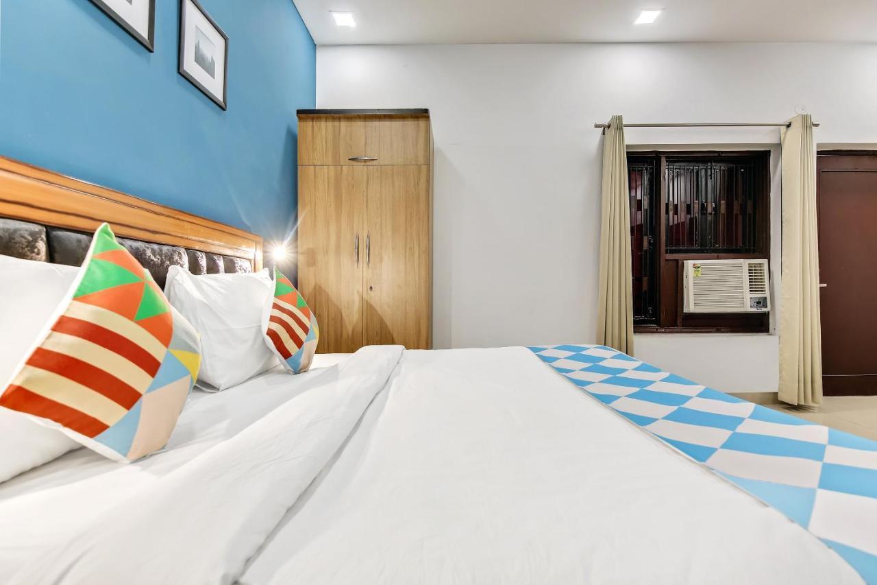 Oyo Home 64106 Comfortable Stay New Delhi Exterior foto