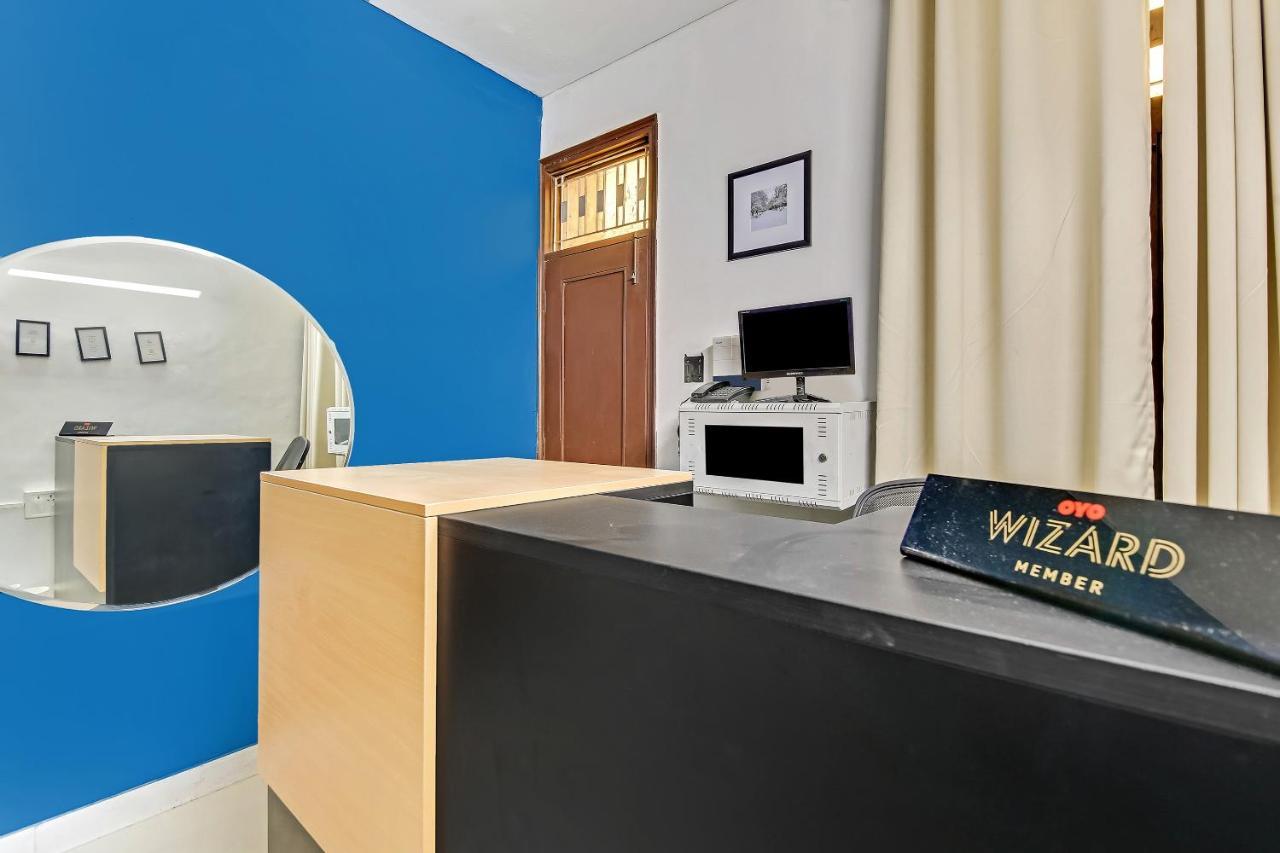 Oyo Home 64106 Comfortable Stay New Delhi Exterior foto