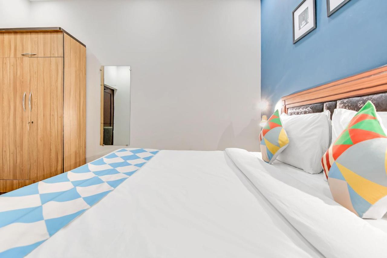 Oyo Home 64106 Comfortable Stay New Delhi Exterior foto